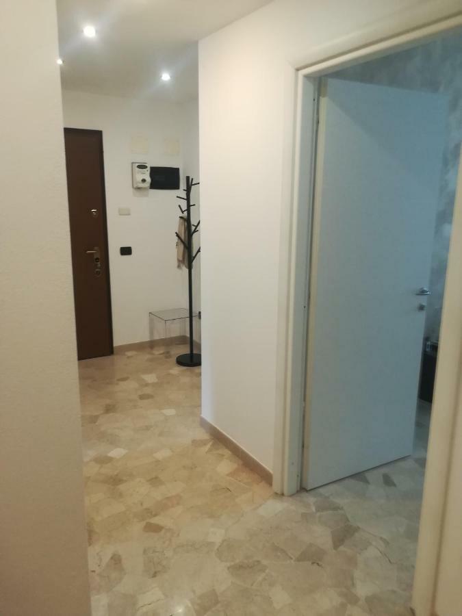 Staurenghi34Apartment Varese Exterior foto